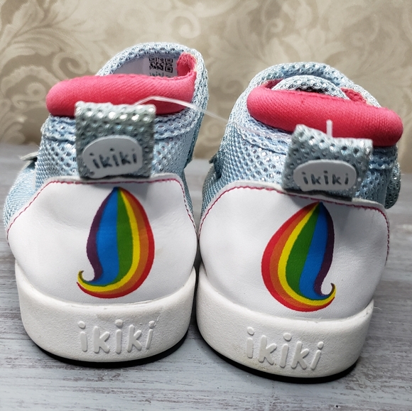 Ikiki Unicorn Squeaky Shoes toddler size 4 - Picture 3 of 10